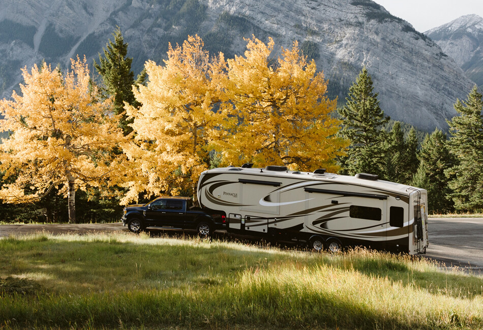 Find a Lightweight Travel Trailer for Big-time Fun